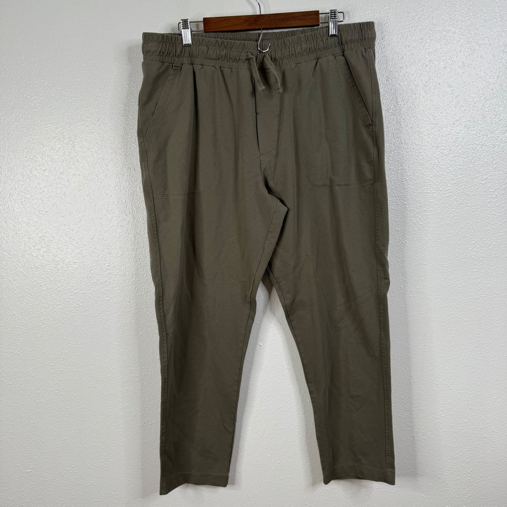 Eddie Bauer Olive Green Straight Leg Pants Size Large
